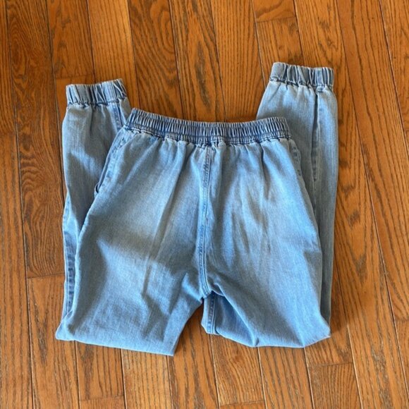 Forever 21 Jeans - Picture 4 of 4